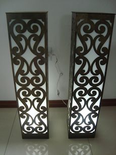 Miniatura de Coluna Iluminada vazada